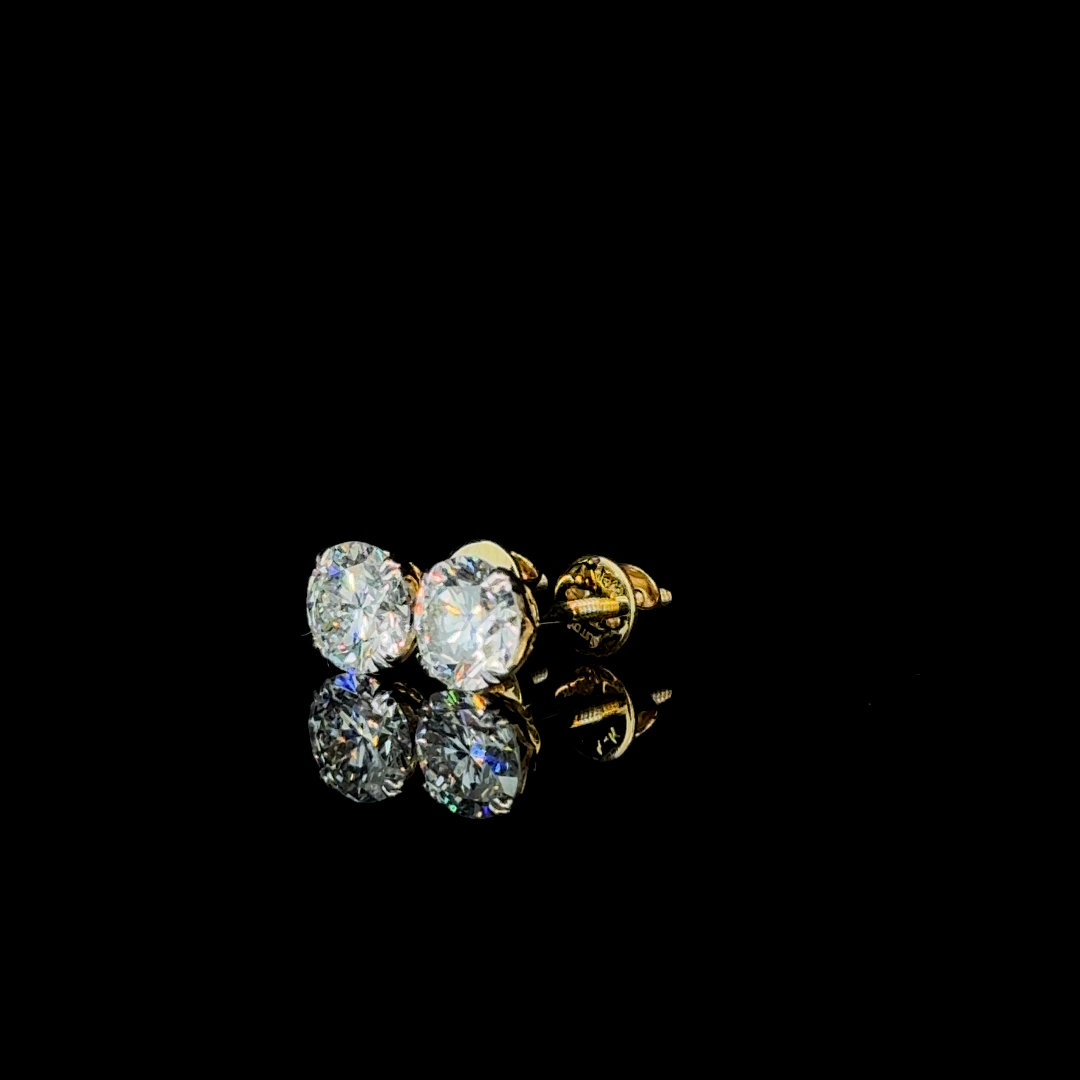 Luxe Solitaire – Round Diamond Stud Earrings in 14K Yellow Gold