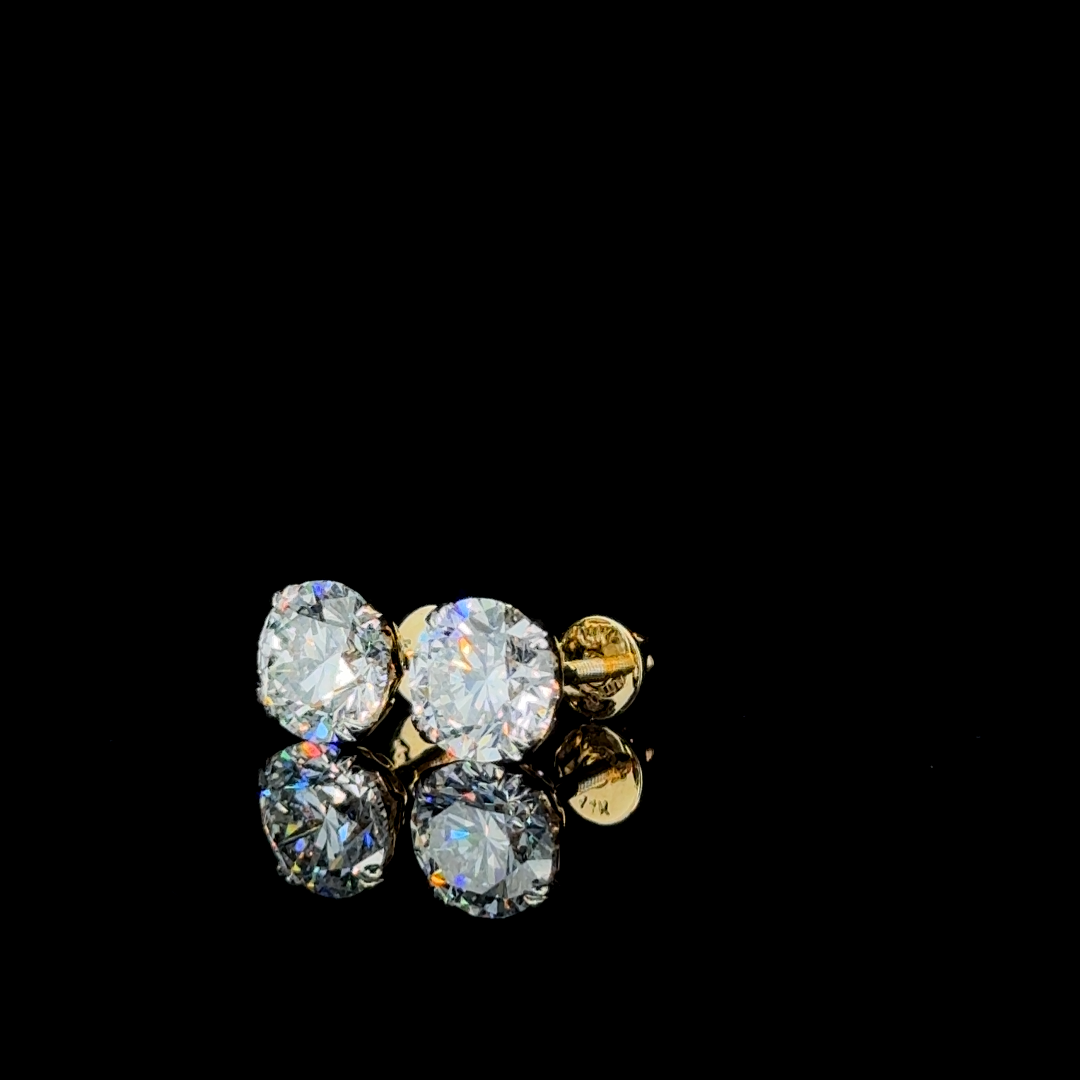 Luxe Solitaire – Round Diamond Stud Earrings in 14K Yellow Gold