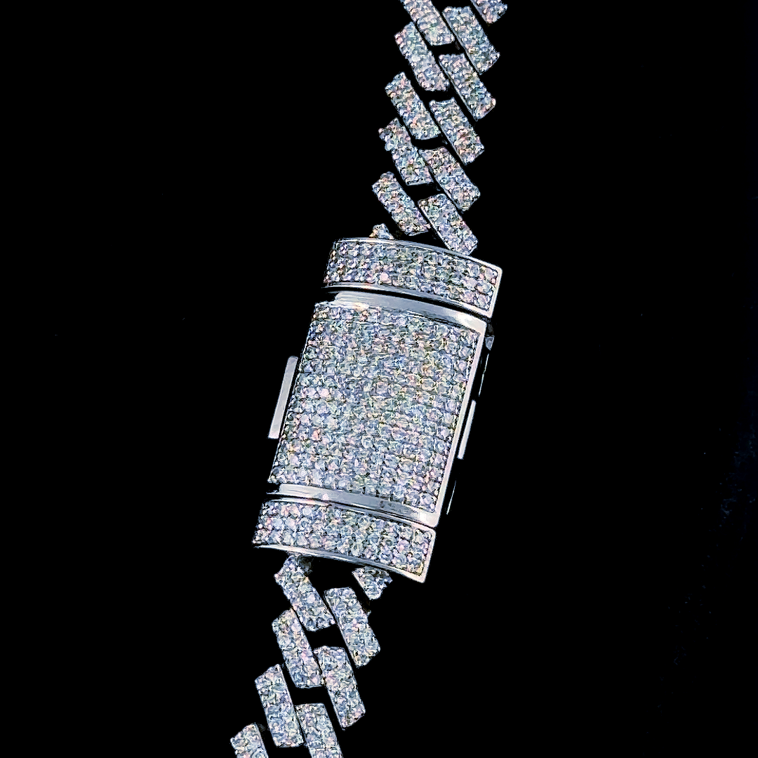 Royal Link – Diamond Cuban Chain Necklace in 14K Gold (22 Inch)