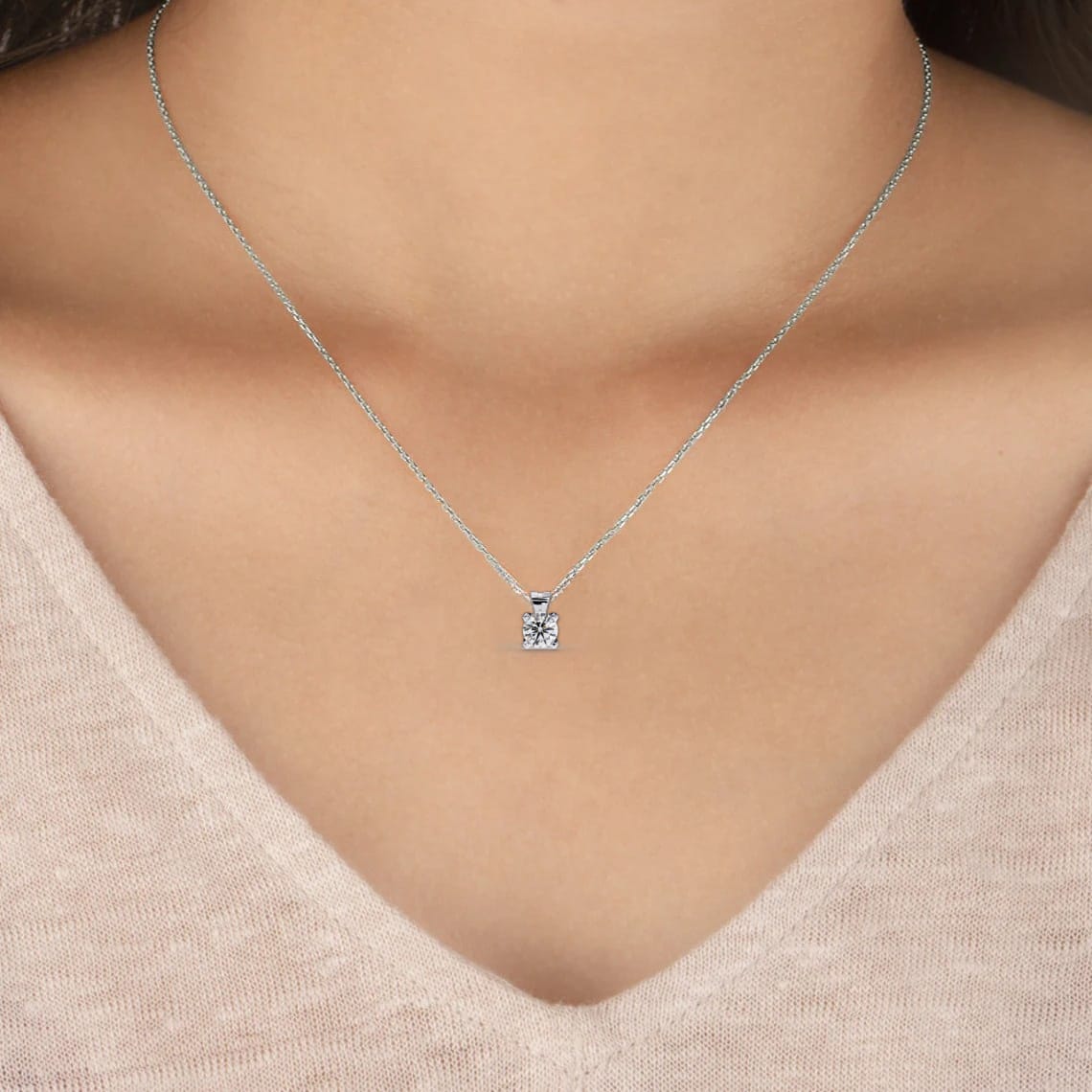 Radiant Drop – Round Lab Diamond Classic Chain Pendant