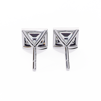 Queen’s Edge – Princess Cut Lab Diamond Stud Earrings