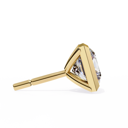 Queen’s Edge – Princess Cut Lab Diamond Stud Earrings