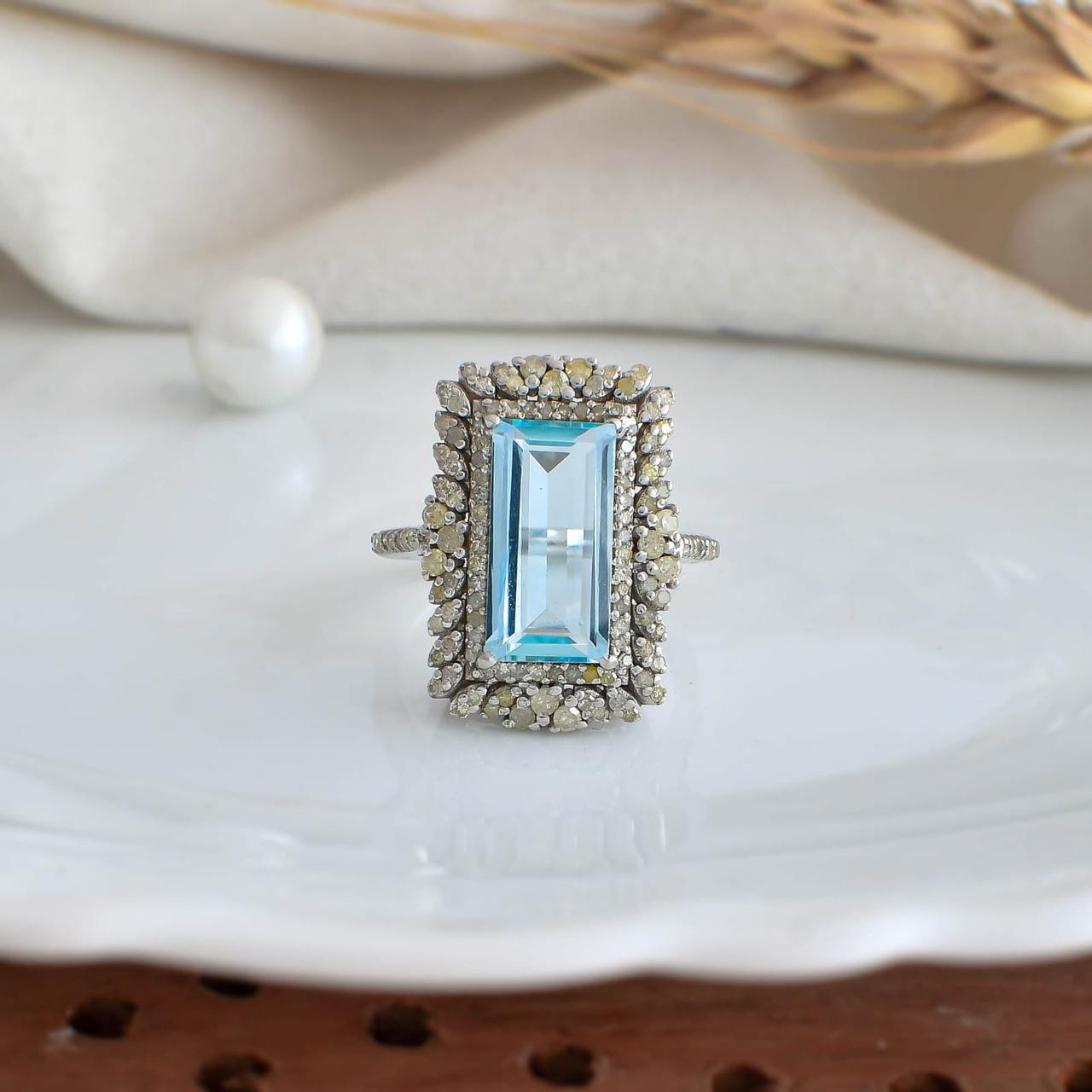 Skyline Aquamarine Ring