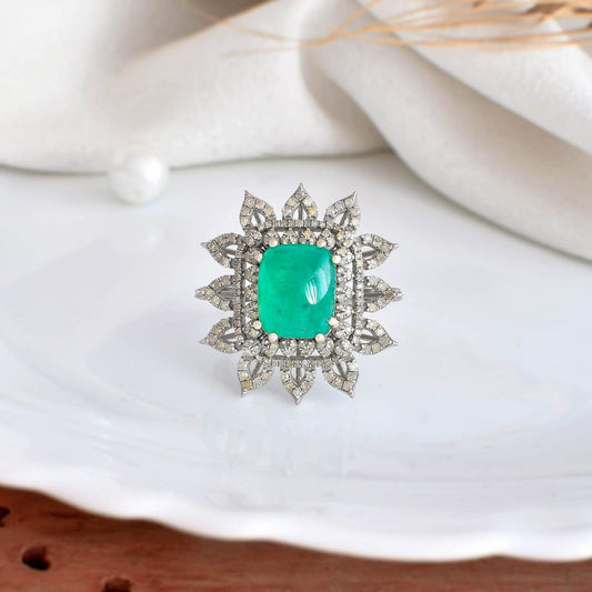 Emerald Radiance Bloom Ring