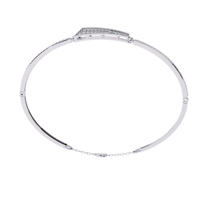 Spearline Pavé – Tapered Triangle Diamond Bangle in 14K Gold