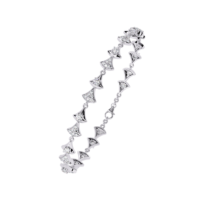 Geometric Gleam – Diamond Accent Triangle Link Bracelet in 14K Gold