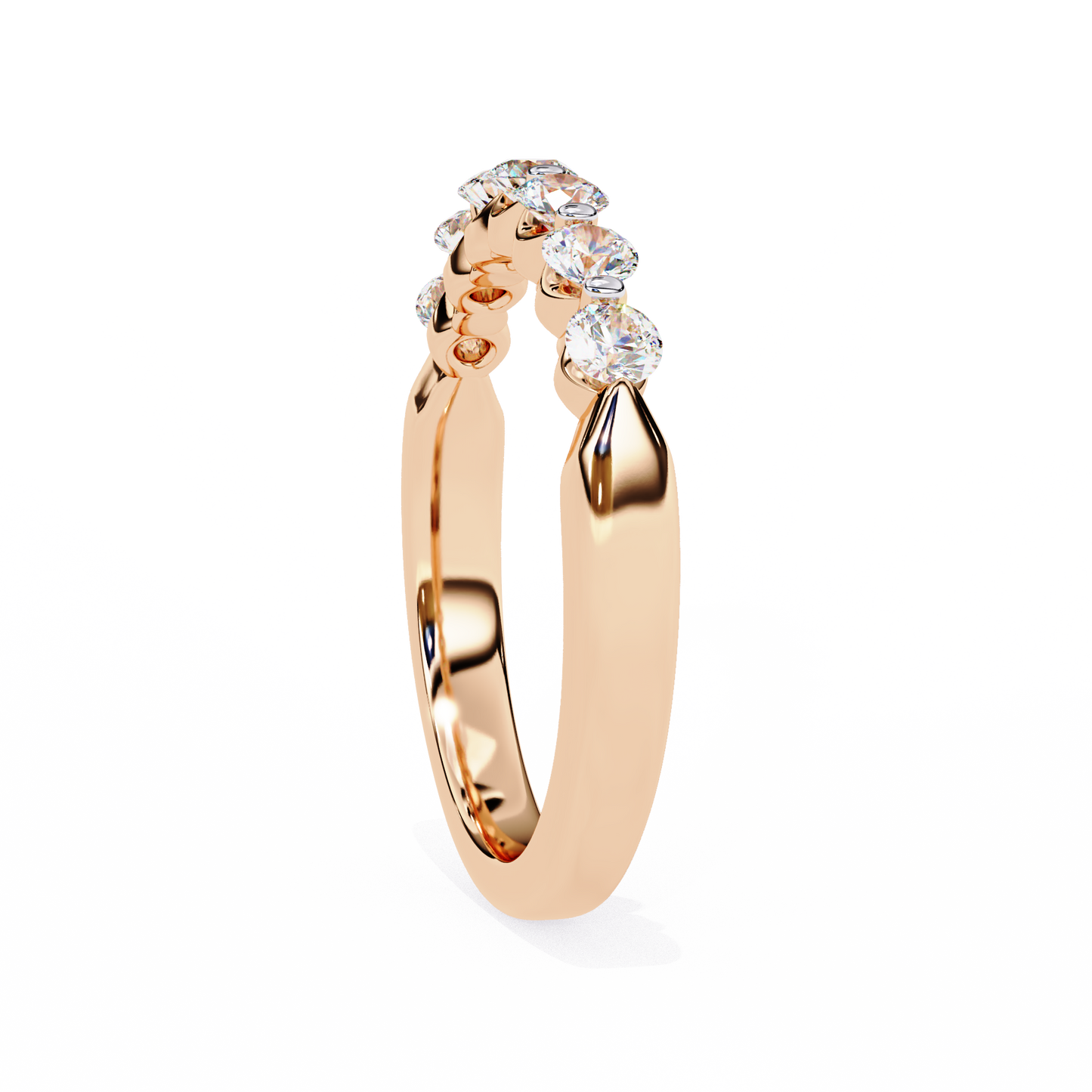 Solé Trace – Round Lab Diamond Curved Accent Band
