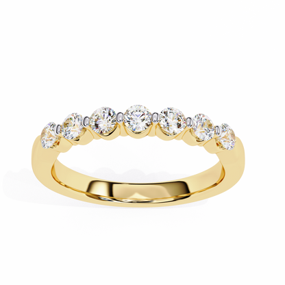 Solé Trace – Round Lab Diamond Curved Accent Band