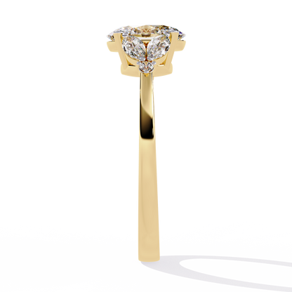 Oval Marquise Radiance – Three-Stone Diamond Ring in 14K Gold