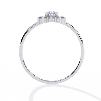 Oval Bloom – Lab Diamond Halo Ring with Petal Motif in 14K Gold