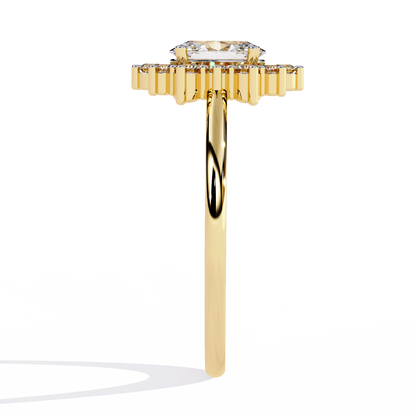 Oval Bloom – Lab Diamond Halo Ring with Petal Motif in 14K Gold