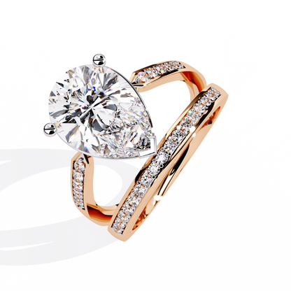 Sculpted Solité – Pear Lab Diamond Split Shank Ring in 14K Gold