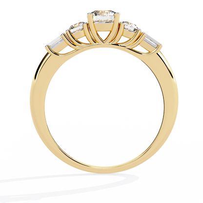 Baguette Whisper – Diamond Trio Band in 14K Gold