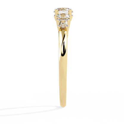 Baguette Whisper – Diamond Trio Band in 14K Gold