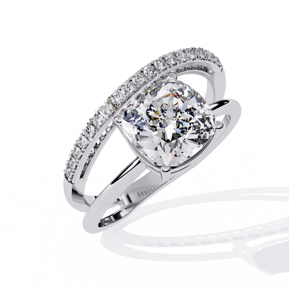 Cushion Curve – Diamond Split Shank Solitaire Ring in 14K Gold