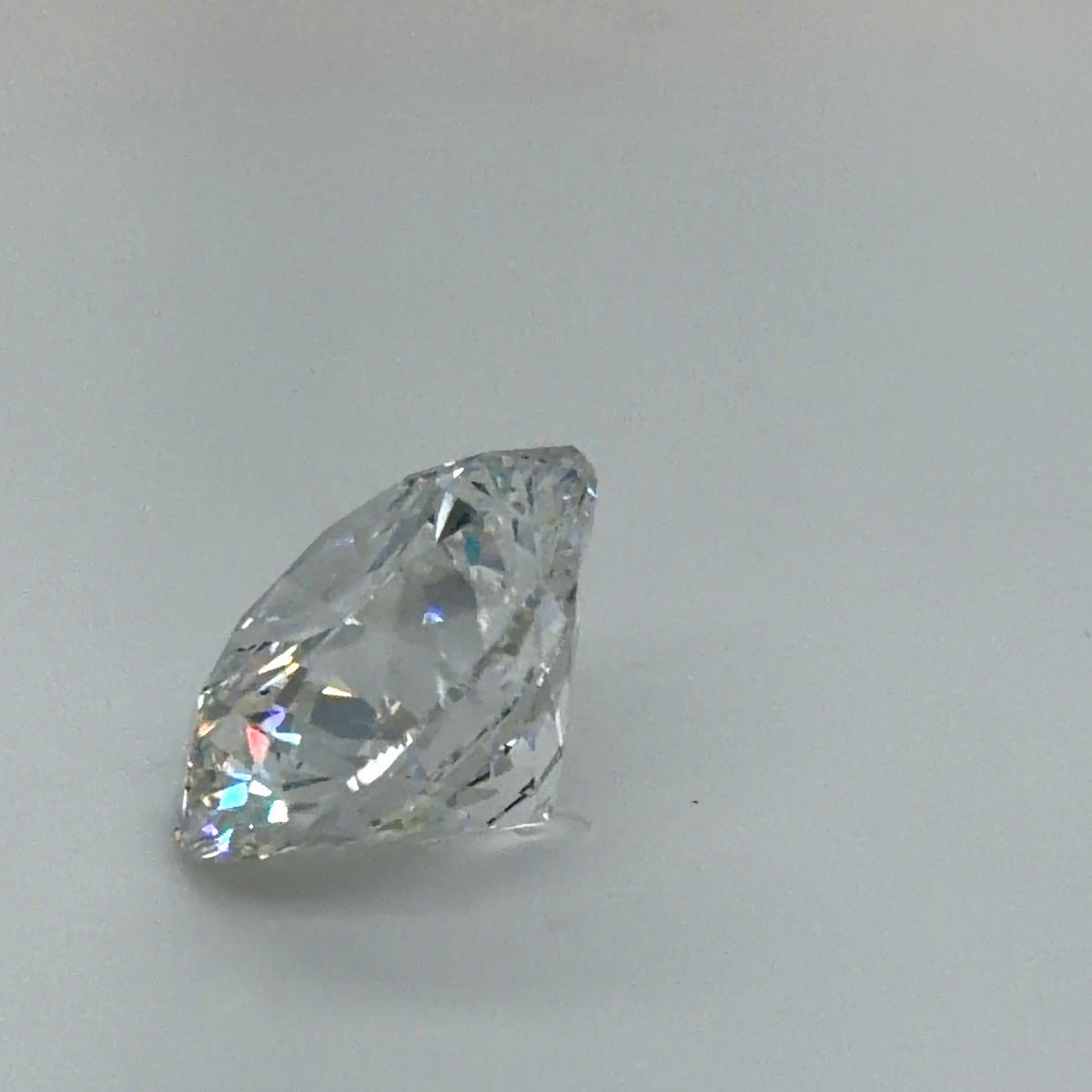 10.17 Carat Round Cut Lab Grown Diamond – E VS2, Ideal Cut | IGI