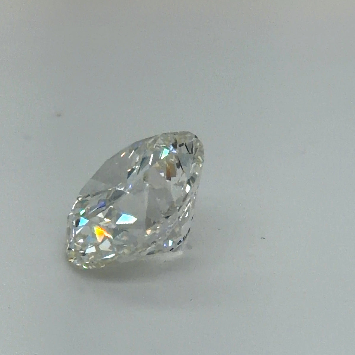 10.00 Carat Round Cut Lab Grown Diamond – G VS1, Excellent Cut | IGI