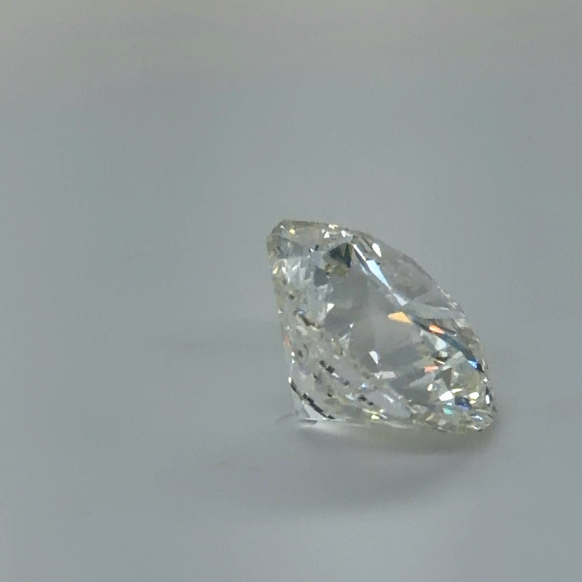 10.05 Carat Round Cut Lab Grown Diamond – F VS1, Ideal Cut | IGI