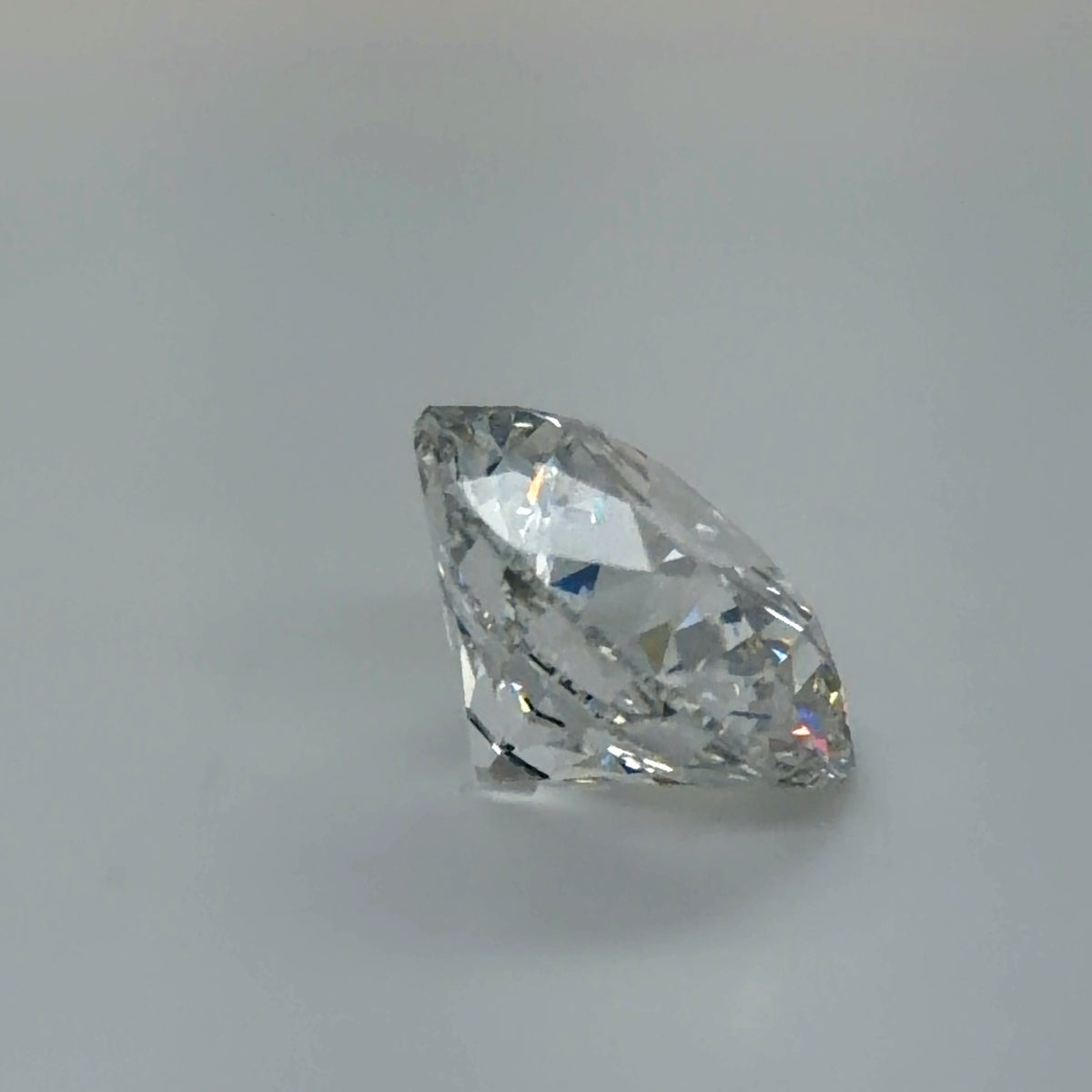 10.67 Carat Round Cut Lab Grown Diamond – F VS2, Ideal Cut | IGI