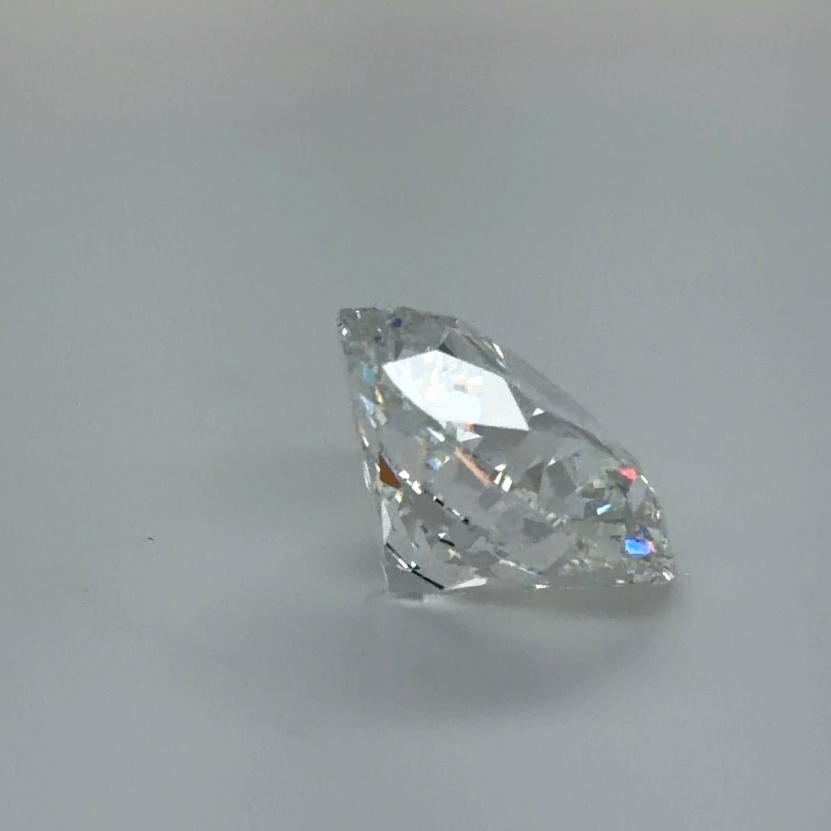 10.29 Carat Round Cut Lab Grown Diamond – E VS2, Ideal Cut | IGI