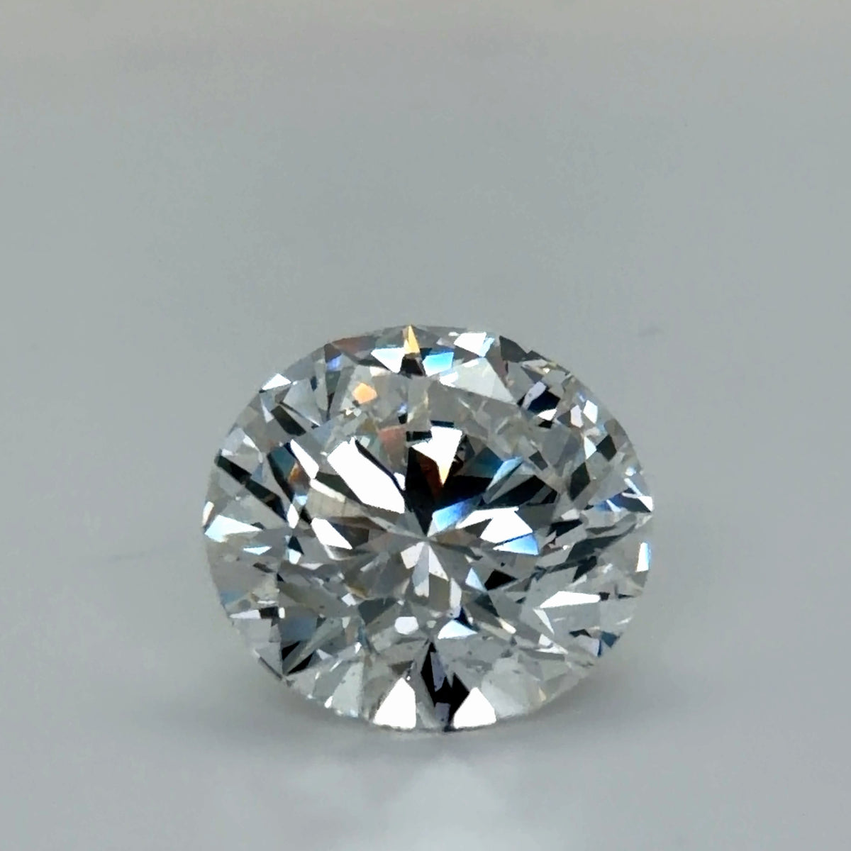 10.29 Carat Round Cut Lab Grown Diamond – E VS2, Ideal Cut | IGI