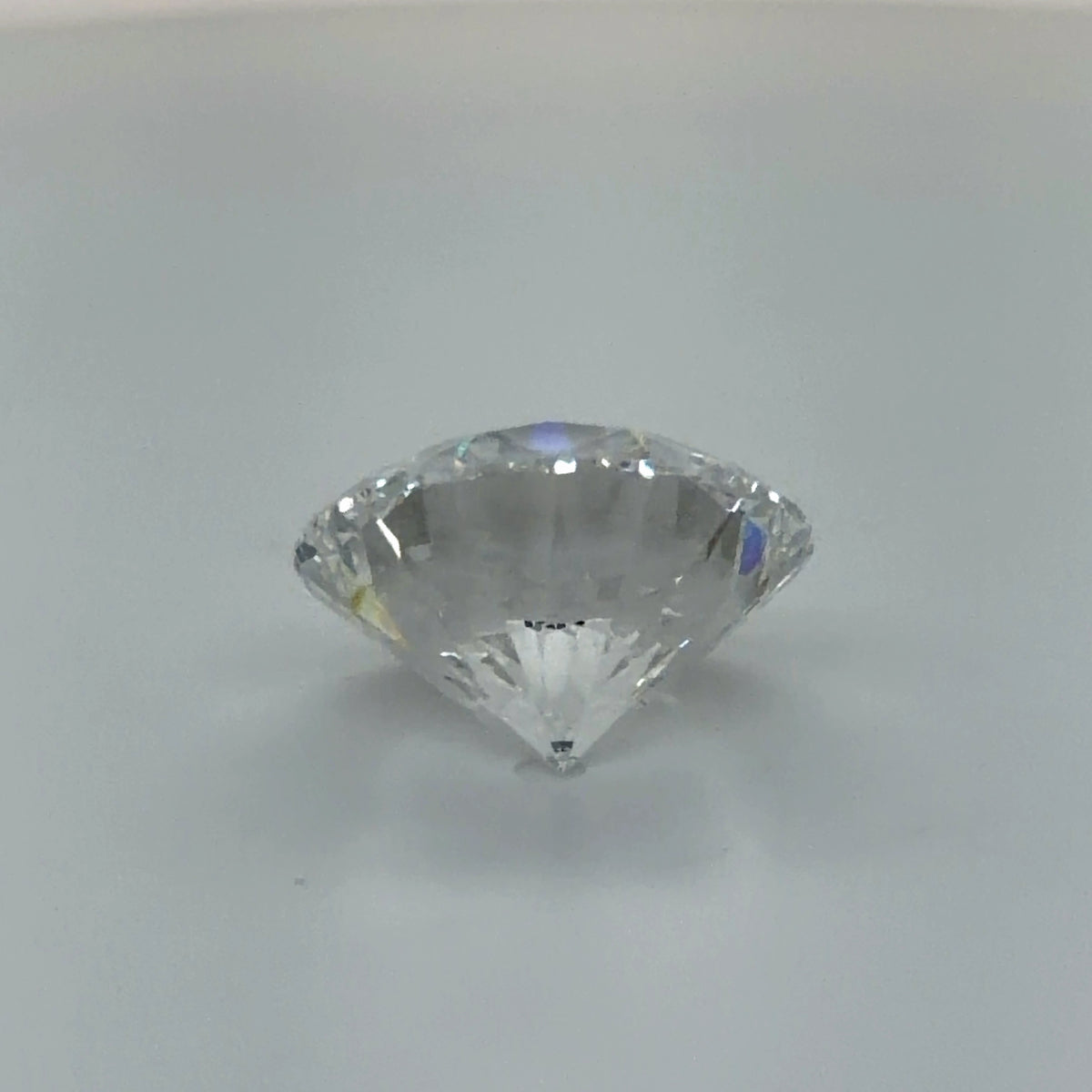 10.62 Carat Round Cut Lab Grown Diamond – F VS1, Ideal Cut | IGI