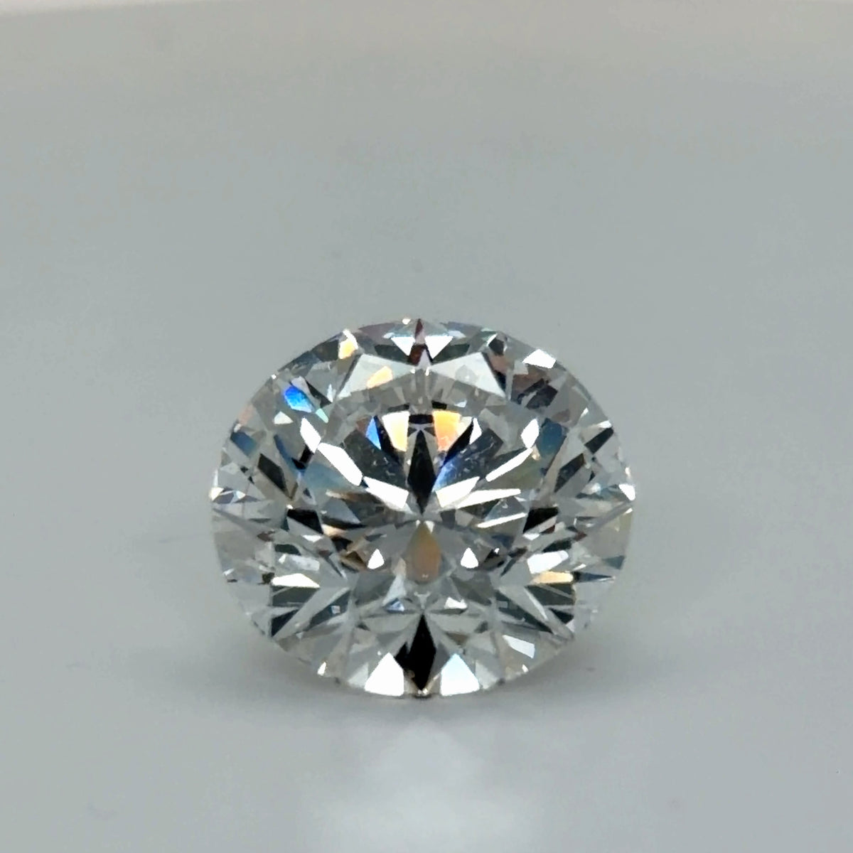 10.62 Carat Round Cut Lab Grown Diamond – F VS1, Ideal Cut | IGI