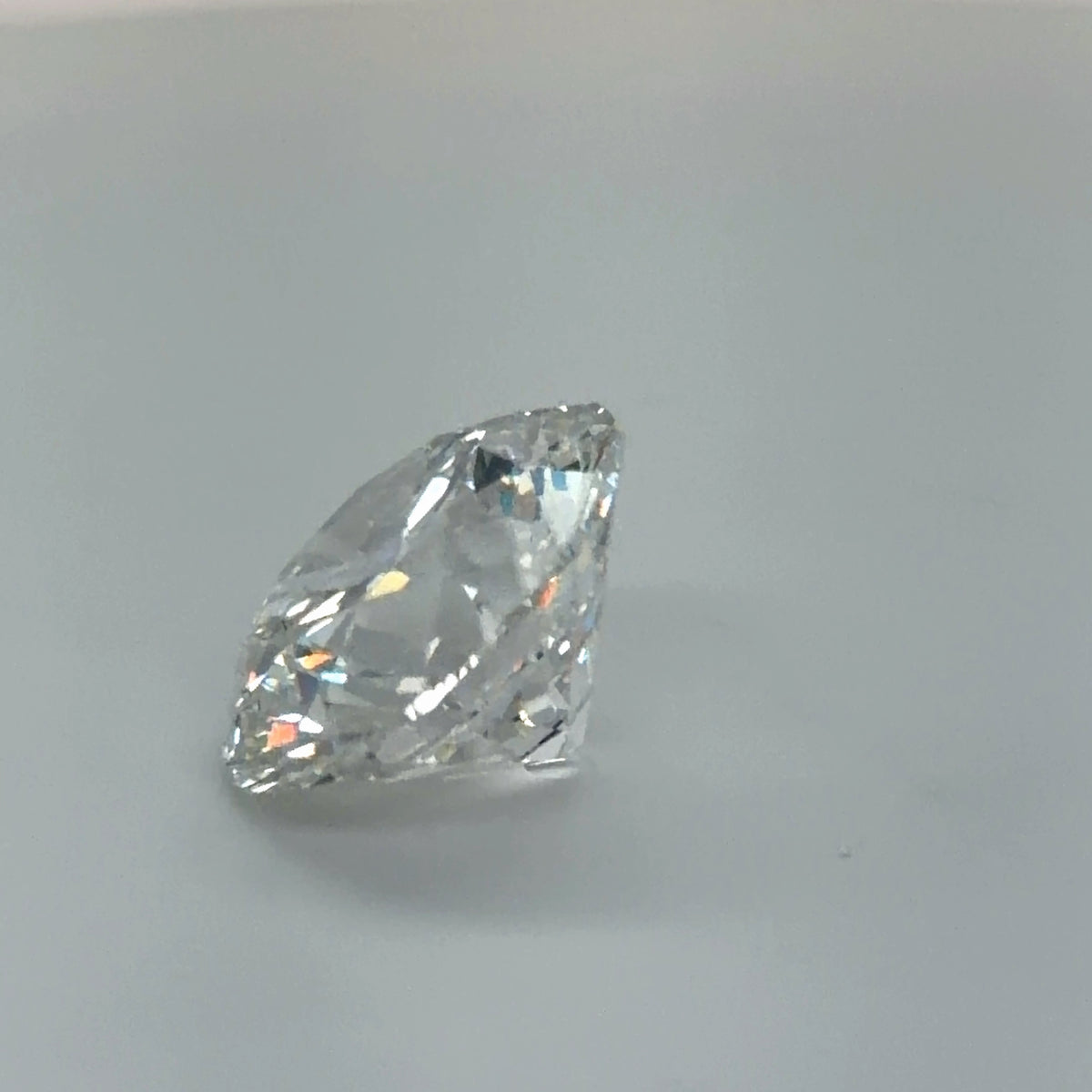 10.62 Carat Round Cut Lab Grown Diamond – F VS1, Ideal Cut | IGI