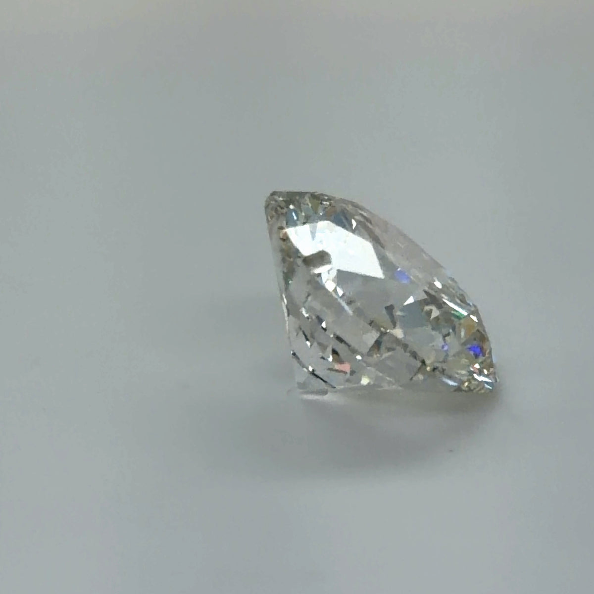 10.08 Carat Round Cut Lab Grown Diamond – G VS1, Ideal Cut | IGI