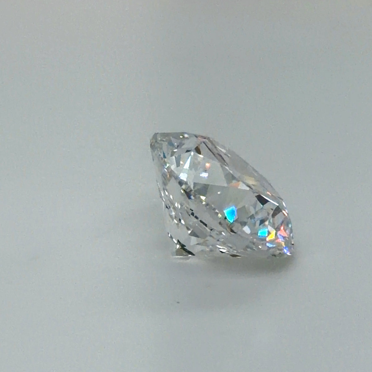 10.03 Carat Round Cut Lab Grown Diamond – E VS1, Ideal Cut | IGI
