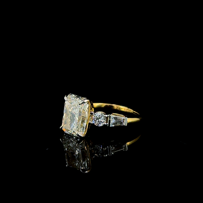 Tapered Marquise & Radiant-Cut Ring in 14K Gold – Dual-Sided Statement