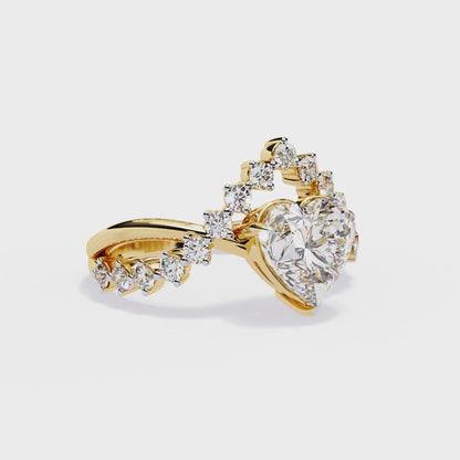Royal Amour – Heart Diamond Crown Ring in 14K Gold