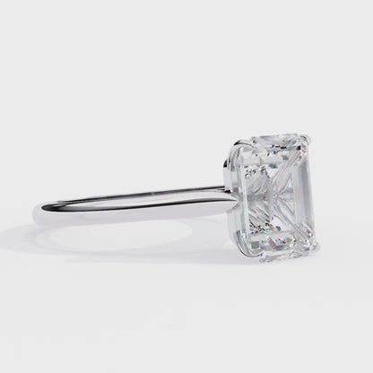 Verdant Shank – Emerald Lab Diamond Elevated Solitaire Ring in 14K Gold