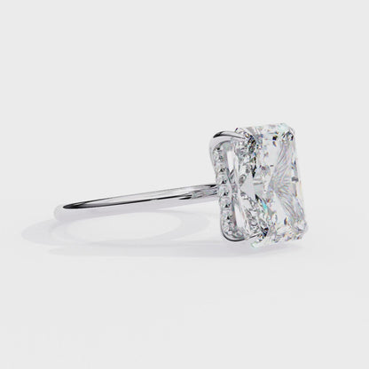 Emerald Linea – Lab Diamond Ring with Graduated Shank in 14K Gold