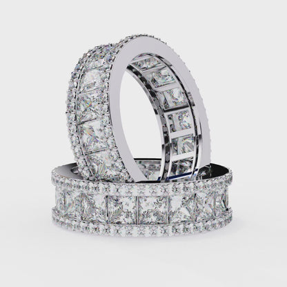 Crownline Spark – Princess & Round Lab Diamond Cluster Band